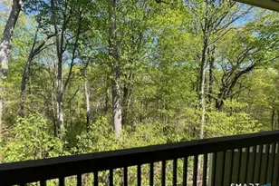 53 Brushy Plain Rd, Branford, CT 06405 - Photo 9