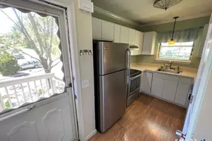 53 Brushy Plain Rd, Branford, CT 06405 - Photo 3