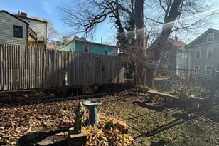 7 Coit St, New London, CT 06320 - Photo 17