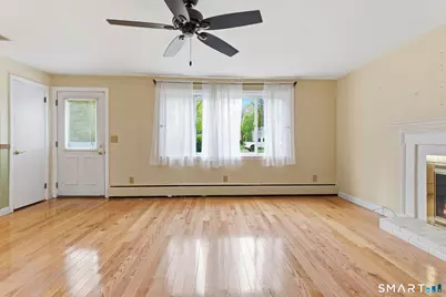 886 Overhill Drive, Suffield, CT 06078 - Photo 11