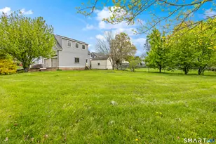 1195 New Britain Ave, West Hartford, CT 06110 - Photo 31