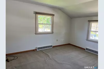 32 Cloverdale Road, Southington, CT 06489 - Photo 17