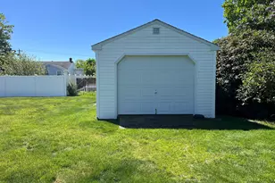 32 Cloverdale Rd, Southington, CT 06489 - Photo 27