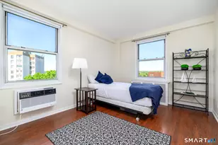 71 Strawberry Hill Ave, Stamford, CT 06902 - Photo 15