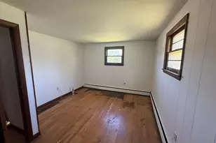 8 Tulip Dr, Meriden, CT 06450 - Photo 17