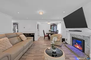 25 Crystal St, Wethersfield, CT 06109 - Photo 13