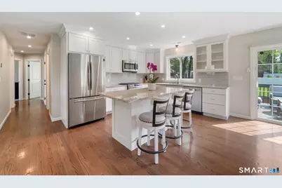 578 Camp Street, Plainville, CT 06062 - Photo 5