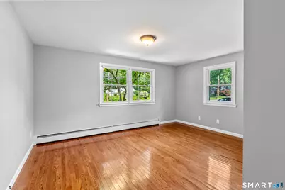 137 Brewster Road, West Hartford, CT 06117 - Photo 17