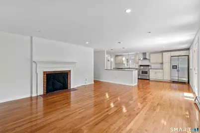 137 Brewster Road, West Hartford, CT 06117 - Photo 11