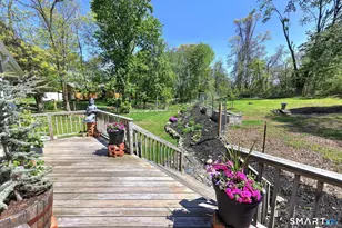 95 Covington Dr, Milford, CT 06461 - Photo 3