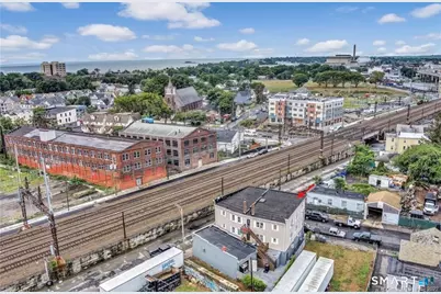 2-10 West Avenue, Bridgeport, CT 06604 - Photo 9