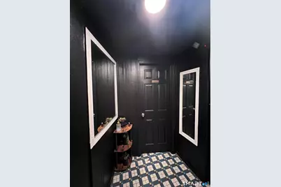 2-10 West Avenue, Bridgeport, CT 06604 - Photo 19