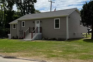 233 Chapel St, Milford, CT 06460 - Photo 1