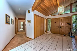 961 Green Cir, Orange, CT 06477 - Photo 21