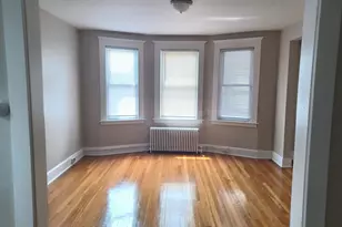 37 Fairfield St, New Haven, CT 06515 - Photo 3