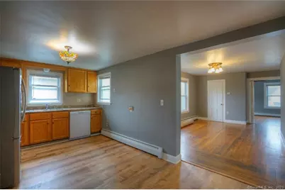 143 West Broad Street #2, Stonington, CT 06379 - Photo 5