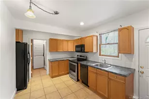 588 Webbs Hill Rd, Stamford, CT 06903 - Photo 7