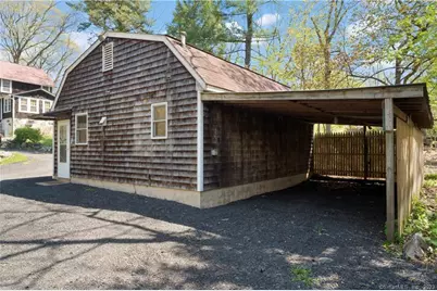 588 Webbs Hill Road #cottage, Stamford, CT 06903 - Photo 3