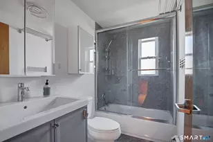 184 Pequot Ave, New London, CT 06320 - Photo 19