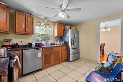 4 Mayfair Road, Bloomfield, CT 06002 - Photo 11