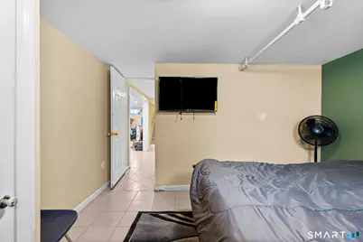 4 Mayfair Road, Bloomfield, CT 06002 - Photo 17