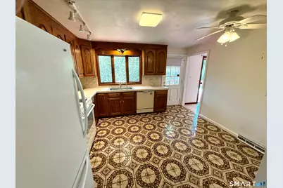 75 Masna Place, Stratford, CT 06614 - Photo 23