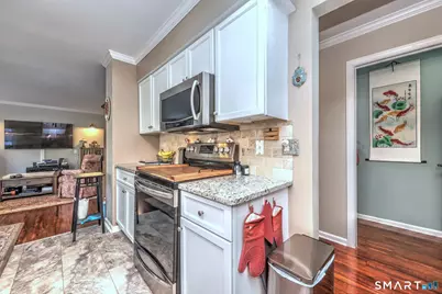 51 Staffordshire Common Drive #51, Wallingford, CT 06492 - Photo 7