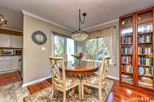 51 Staffordshire Common Dr, Wallingford, CT 06492 - Photo 5