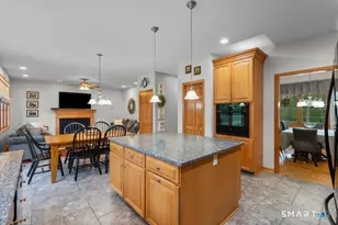 349 E Main St, Wallingford, CT 06492 - Photo 23