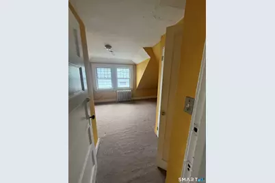 38 Mead Street, Stamford, CT 06907 - Photo 13