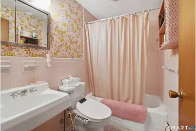 40 Royal Oak Road, New Britain, CT 06053 - Photo 21