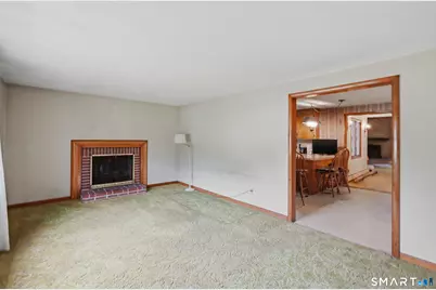 40 Royal Oak Road, New Britain, CT 06053 - Photo 5