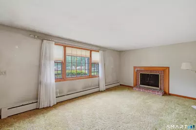 40 Royal Oak Road, New Britain, CT 06053 - Photo 3