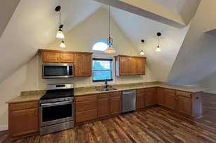 25 Lester Ave, Stonington, CT 06379 - Photo 3
