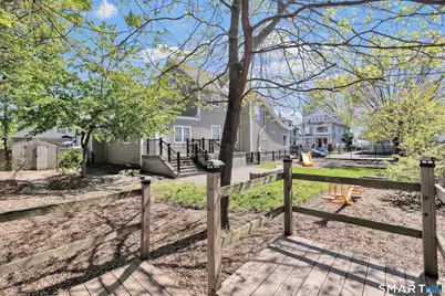 246 Lenox Avenue, Bridgeport, CT 06605 - Photo 7