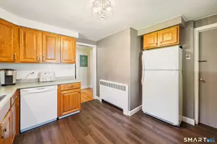 9 Fisk Dr, Newington, CT 06111 - Photo 9