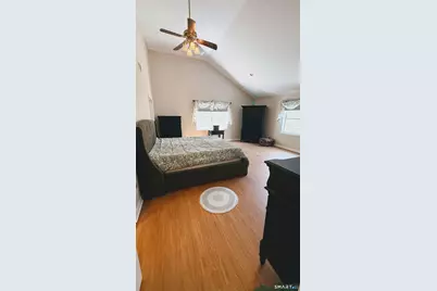 1130 Hanover Avenue, Meriden, CT 06451 - Photo 9