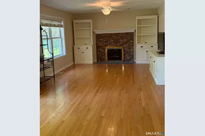 1130 Hanover Avenue, Meriden, CT 06451 - Photo 7