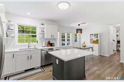 9 Clairmont Circle, Groton, CT 06355 - Photo 13