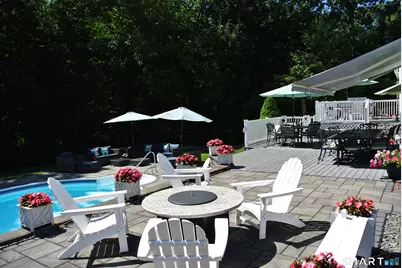 37 Oakwood Lane, Hamden, CT 06518 - Photo 29