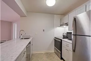 181 Loomis Dr, West Hartford, CT 06107 - Photo 5
