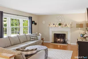 7 Stardust Dr, Enfield, CT 06082 - Photo 3
