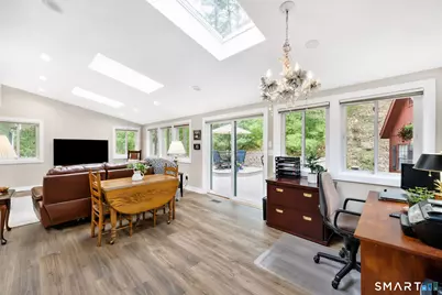 14 Northgate, Simsbury, CT 06070 - Photo 9