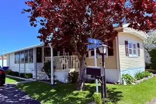 74 Cheyenne Rd, East Hartford, CT 06118 - Photo 1