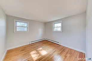 14 Emerson St, Bloomfield, CT 06002 - Photo 17