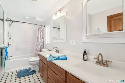 11 Waterbury Avenue, Milford, CT 06460 - Photo 15