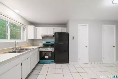 1081 New Haven Road #11A, Naugatuck, CT 06770 - Photo 5