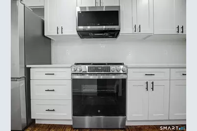 18 Westphal Street, West Hartford, CT 06110 - Photo 9
