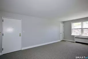 6 Revere Dr, Stamford, CT 06902 - Photo 9