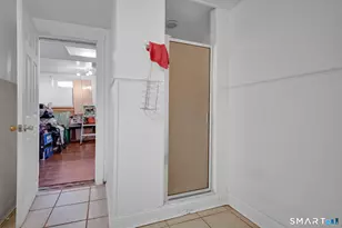 214 Pine St, Waterbury, CT 06710 - Photo 23